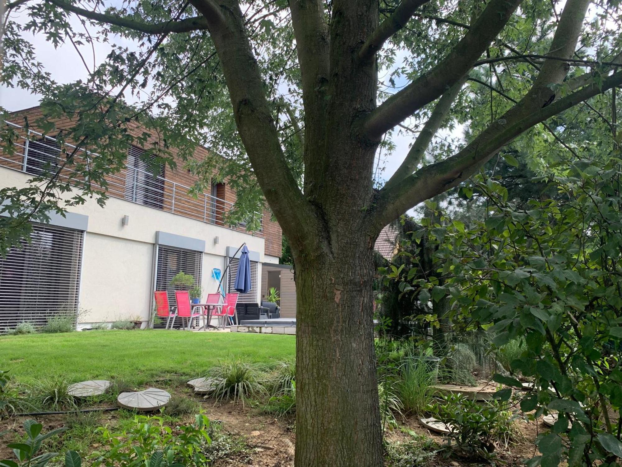 Apartman S Wellness Sluzbami Čerčany Bagian luar foto